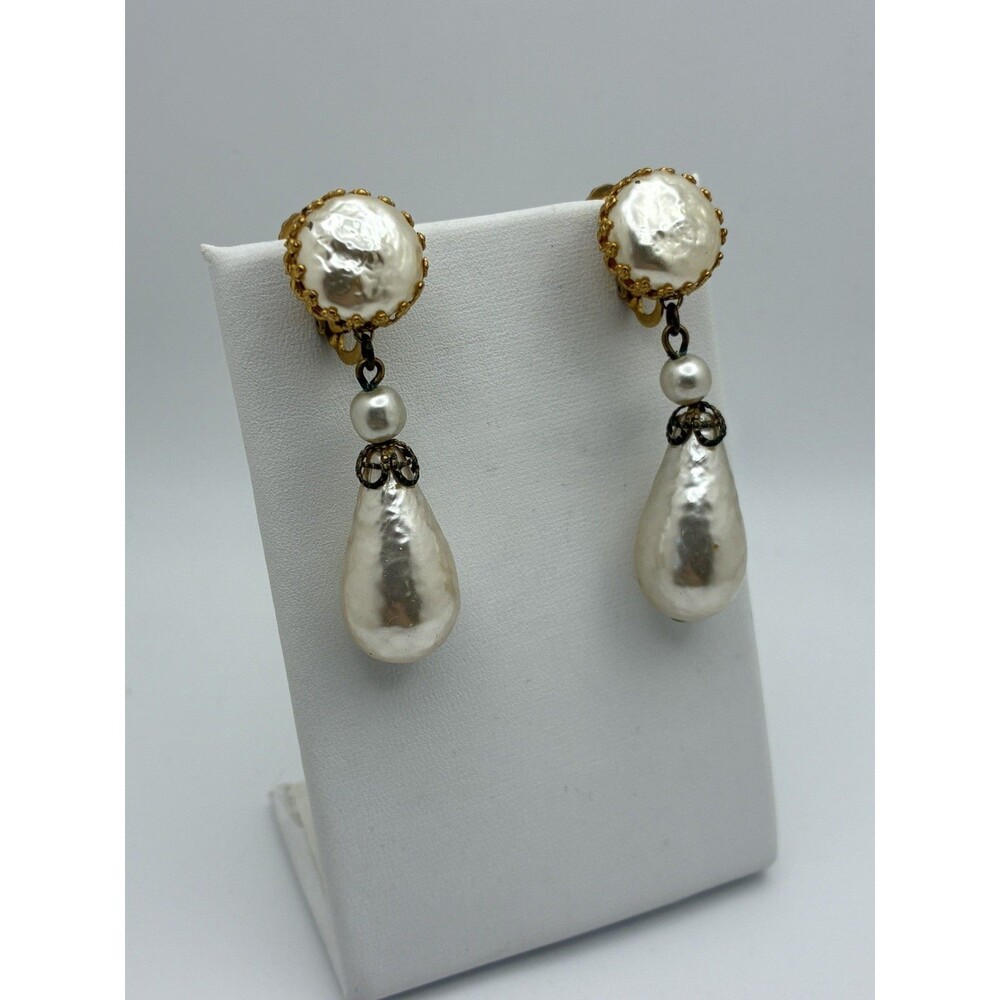 Victorian Miriam Haskell Dipped Faux Baroque Pearl Filligree Gold Tone Dangle